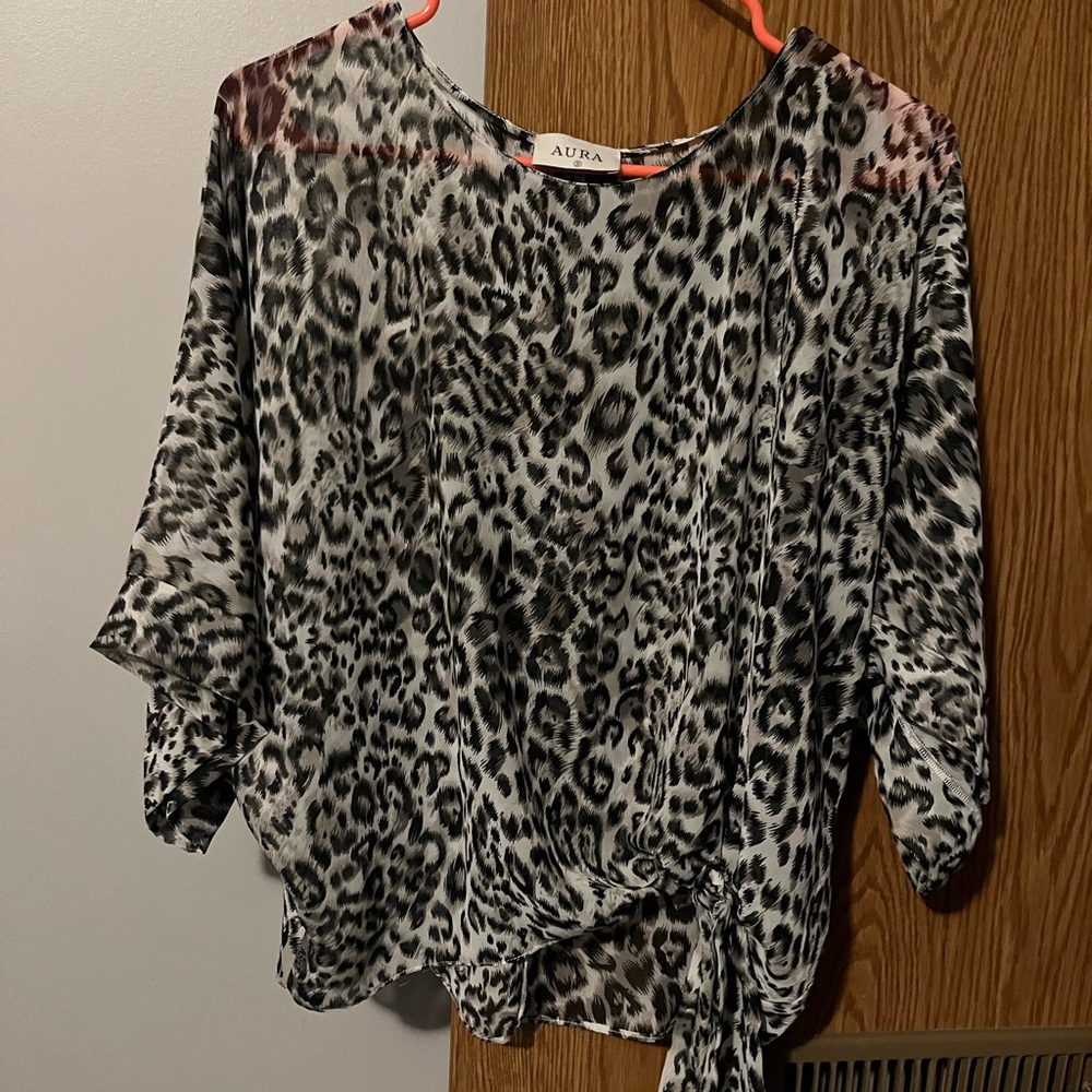 Aura Black and White Tie Front Blouse 3/4 Sleeve